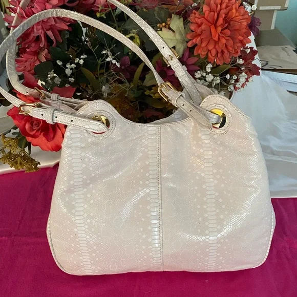 Convertible tote bag - Picture 2 of 16